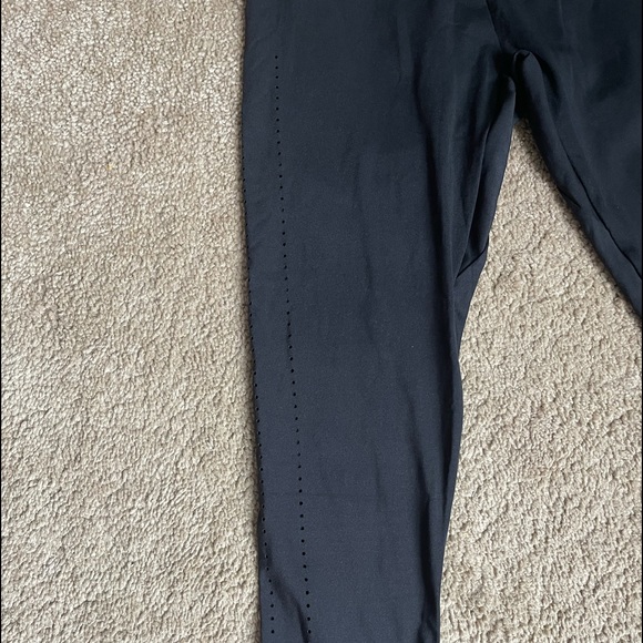 Gymshark Leggings - Picture 5 of 9